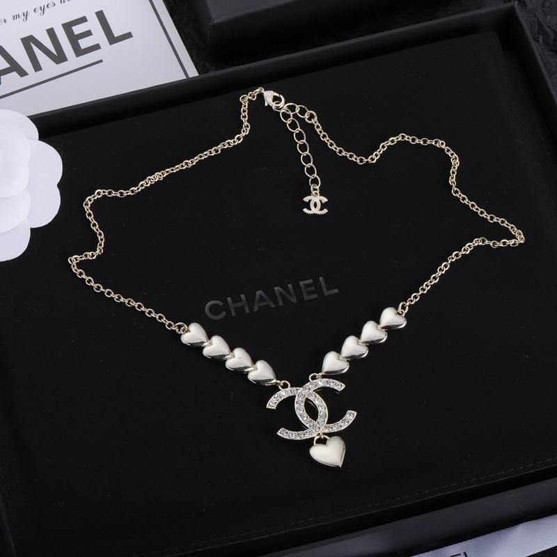 Chanel Necklaces 135